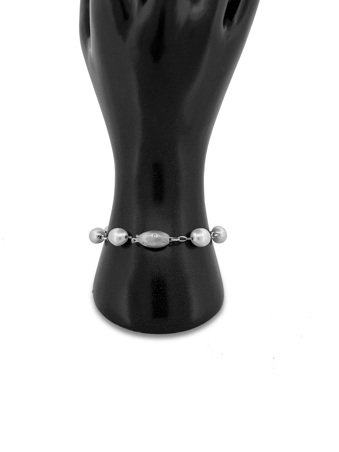 Cultured Pearl and Round Brilliant Diamond Bracelet in 14k White Gold