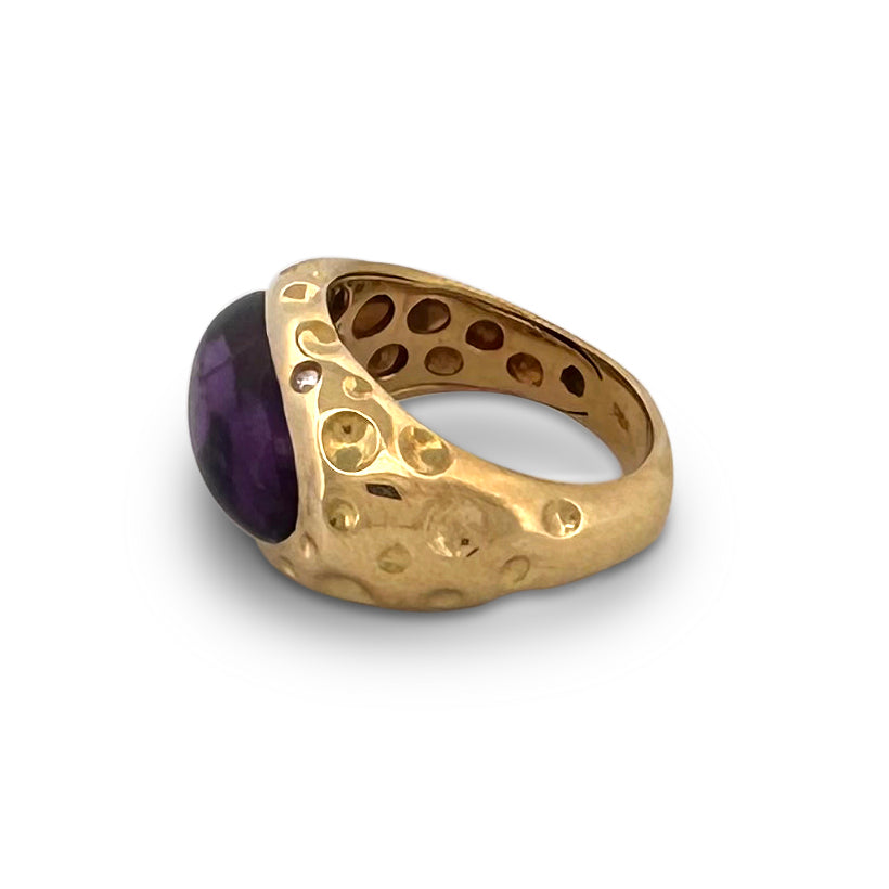 Oval Cabochon Amethyst & Round Brilliant Diamond Cocktail Ring in 18k Yellow Gold