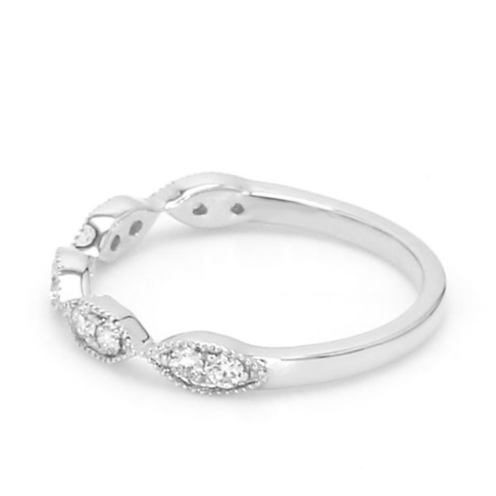 0.20ctw Round Brilliant Lab-Grown Diamond Scalloped Stackable Band in 14k White Gold