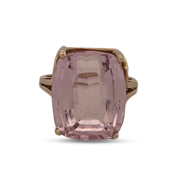 15.81cts Elongated Cushion Kunzite Cocktail Ring in 14k Yellow Gold