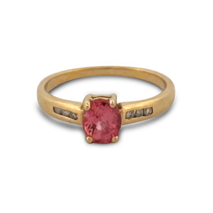 Oval Padparadscha Sapphire & Round Brilliant Diamond Cocktail Ring in 18k Yellow Gold