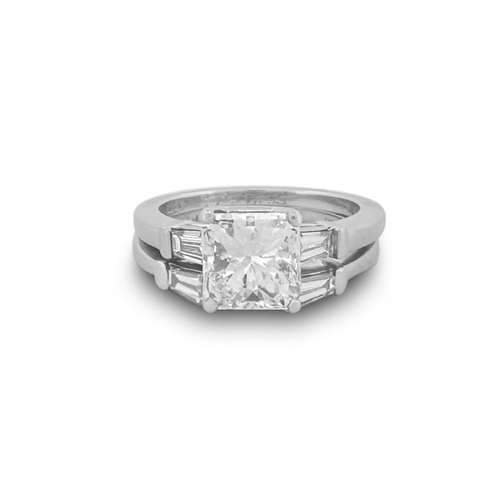 GIA Graded 2.01cts Radiant Cut & Baguettes Natural Diamond Wedding Set in Platinum